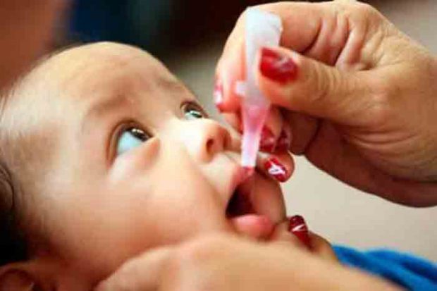 Brotes de polio alertan sistemas de salud