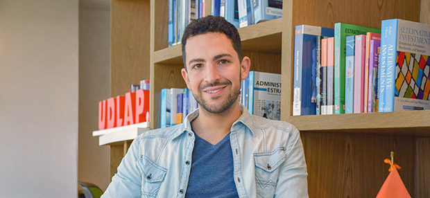 Egresado UDLAP ganador de los Premios Metropolitanos de Teatro