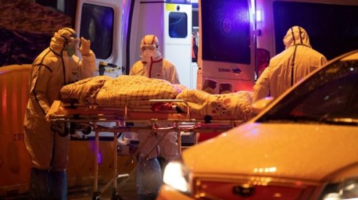 Eleva China a 2,118 la cifra de muertos por coronavirus