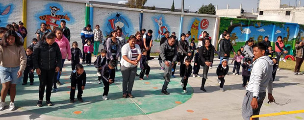 Realizan rutina de activación física en el preescolar 6 de Junio