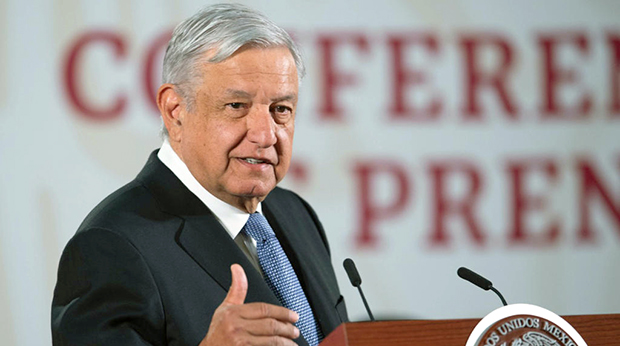 Mando decir Slim que no despedirá a nadie por coronavirus: AMLO