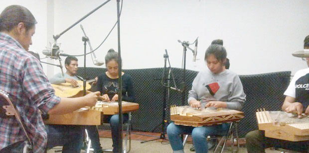 Salterios Huellas de Arte, Legado Musical de Tlaxcala muestra la versatilidad del instrumento a través de ritmos innovadores