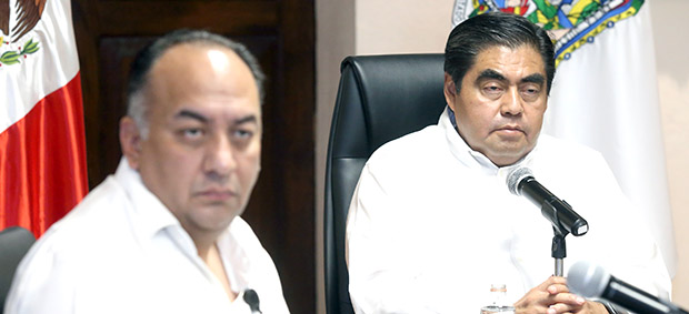 Generar cadenas de solidaridad ante COVID-19, pide Barbosa a poblanos