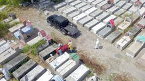 Retiran 771 cadáveres que estaban en viviendas de Guayaquil