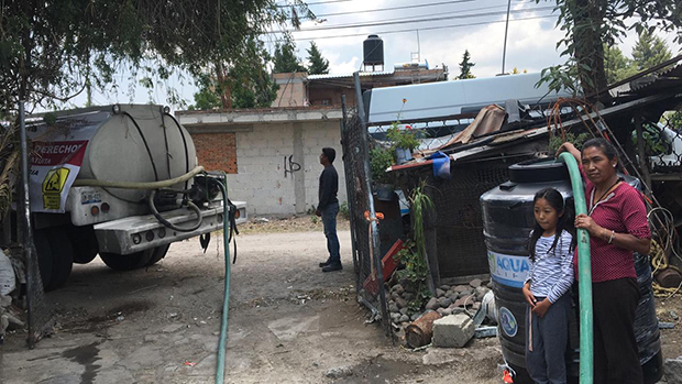 Apoya gobierno del Estado a más de 2,300 personas con la entrega de 922 tinacos