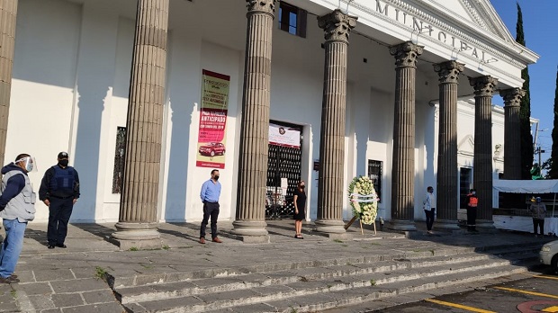 Realizan homenaje histórico en el Panteón Municipal