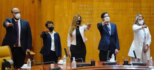 Consejo Técnico del IMSS aprueba cinco nombramientos, tres son mujeres