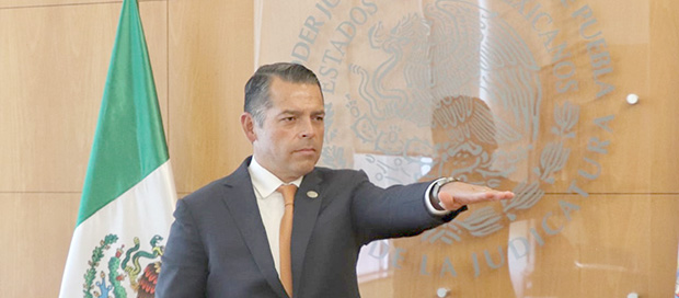 Héctor Sánchez es electo presidente del TSJEP y del Consejo de la Judicatura