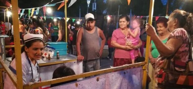 Kermés, fiesta de barrio: corto documental que retrata experiencias de teatro
