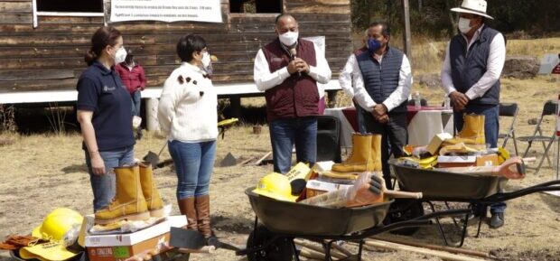 Entrega SEGOB equipo de combate de incendios forestales