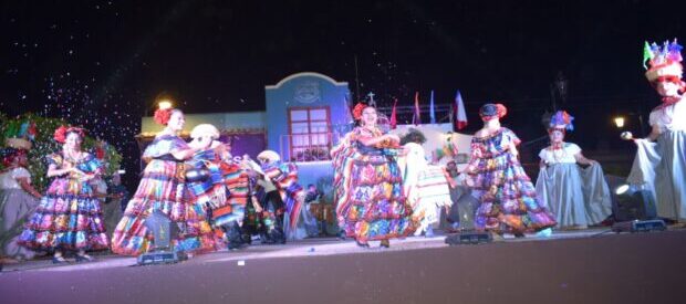 La Compañía de Danza Folklórica Tuchtlán difunde las tradiciones y costumbres de Chiapas