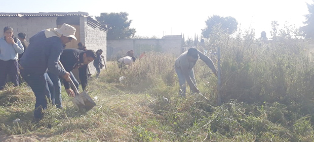 Denuncian vecinos indiferencia de gobierno morenista