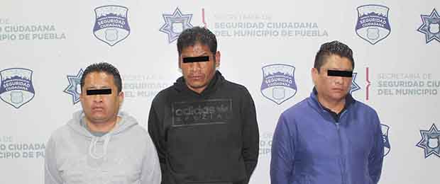 Policía Municipal detuvo a 3 asaltantes de transeúntes de Agua Santa