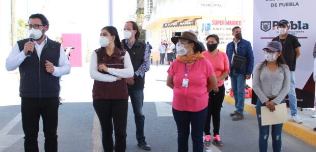 Agradecen vecinos apoyo de Soraya Córdova