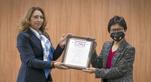 Celebra Rectora Lilia Cedillo entrega de certificaciones ISO 9001-2015 a la Facultad de Administración