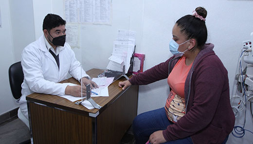 IMSS promueve lactancia materna exclusiva y planes de alimentación saludable para combatir la obesidad