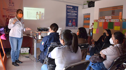 Imparten plática para combatir la violencia contra las mujeres