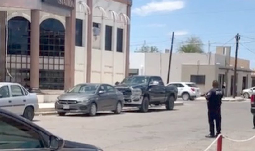 Balacera afuera de iglesia y restaurantero masacrado en Caborca