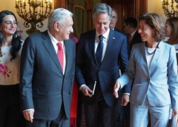 Presidente se reúne con secretario de Estado y secretaria de Comercio de Estados Unidos en Palacio Nacional
