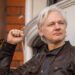 Deplora padre de Assange el doble discurso de EU