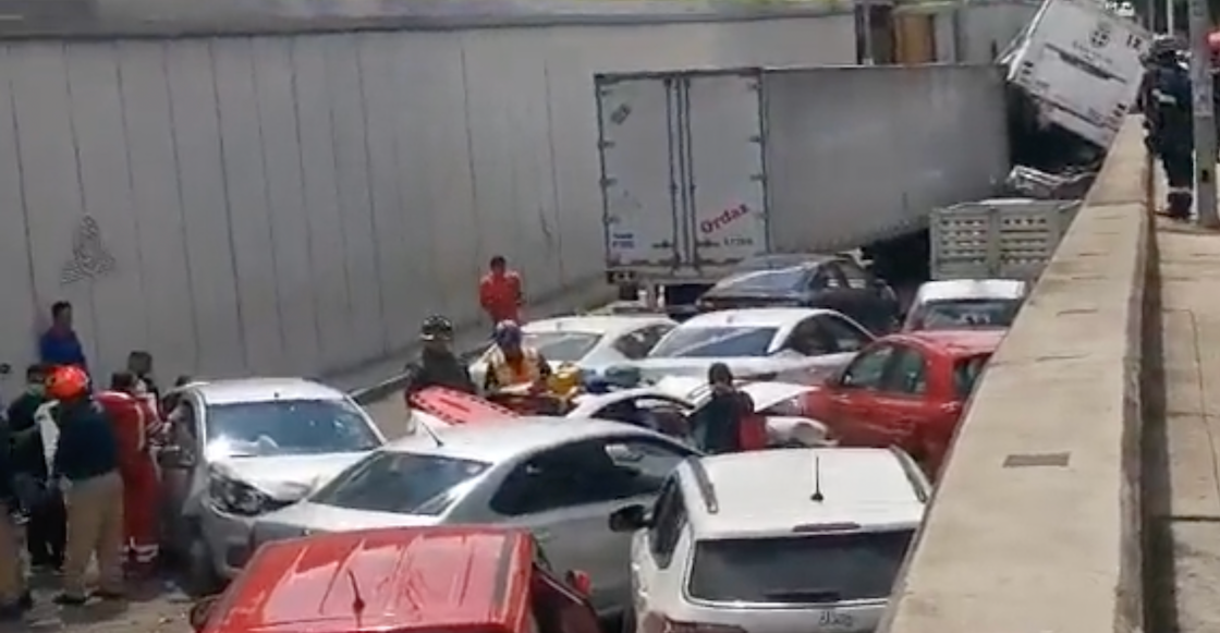Carambola en la México-Querétaro: así fue el accidente que dejó 2 ...