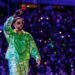Usuarios llaman “berrinchudo” a Bad Bunny tras cerrar al público sus redes sociales