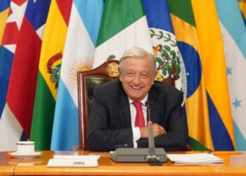 Presidente celebra discurso de Raquel Serur tras concluir representación de México en Ecuador