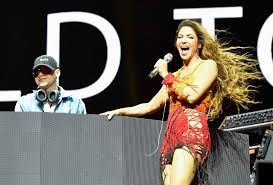 La noche de Bizarrap y Peso Pluma en Coachella con sorpresiva actuación de Shakira