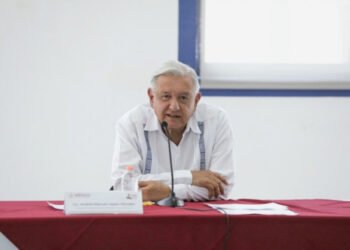 Presidente concluye primera parte de gira de supervisión del sistema de salud