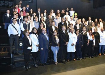 Puebla participa en estrategia nacional contra resistencia antimicrobiana