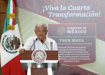 Presidente entrega en Chetumal obra completa del Tren Maya; “la más importante del mundo en los últimos tiempos”, afirma