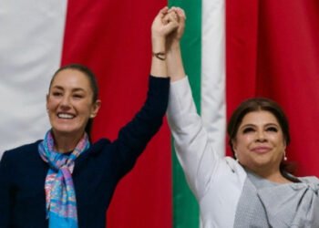 Presidenta Claudia Sheinbaum asiste a la toma de protesta de Clara Brugada como jefa de gobierno de la Ciudad de México