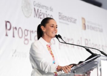 El mandato del pueblo es tener una corte al servicio de la nación y la presidenta está para cumplirlo: presidenta Claudia Sheinbaum