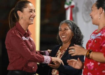 Se garantizará electricidad en comunidades como parte de los Planes de Justicia de los Pueblos Indígenas: Presidenta Claudia Sheinbaum