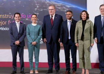 Presidenta Claudia Sheinbaum anuncia inversión de 5 mmdd de Amazon Web Services en México para crear región digital en Querétaro