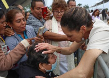 Presidenta anuncia iniciativa para elevar a rango constitucional Pensión Mujeres Bienestar, Beca Rita Cetina Gutiérrez y Salud Casa Por Casa