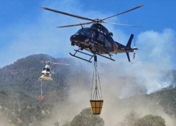 Personal de diferentes instancias trabajan en liquidación de 4 incendios activos en Puebla