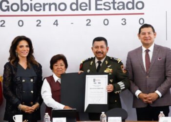 Lotería Nacional y Gobierno del Estado develan Billete Conmemorativo a la Batalla de Puebla