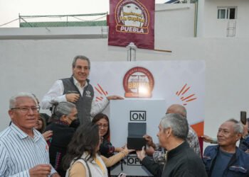 Transforma Pepe Chedraui el alumbrado público en la Colonia Loma Linda
