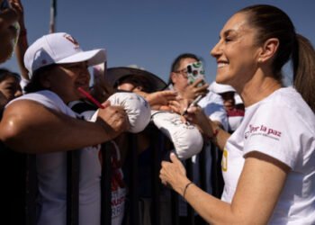 En México construimos paz y prosperidad: Presidenta encabeza en el Zócalo arranque de la Clase Nacional de Boxeo