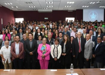 La Contaduría, un área importante del país que da certeza financiera: Rectora Lilia Cedillo