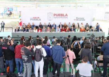 Gobierno de Armenta brinda herramientas de empoderamiento a mujeres
