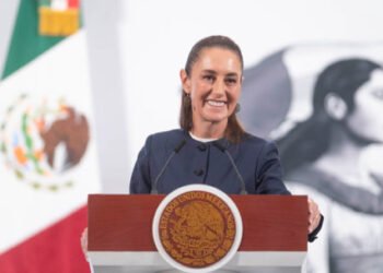 El Fondo de Pensiones del Bienestar establece un régimen solidario para garantizar pensiones justas a maestras y maestros: Presidenta
