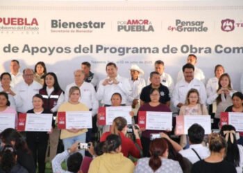 En Tepeaca, Alejandro Armenta entrega más de 7 mdp en obra comunitaria