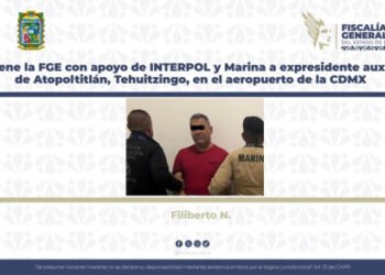 Detiene la FGE con apoyo de INTERPOL y Marina a expresidente auxiliar de Atopoltitlán, Tehuitzingo, en el aeropuerto de la CDMX