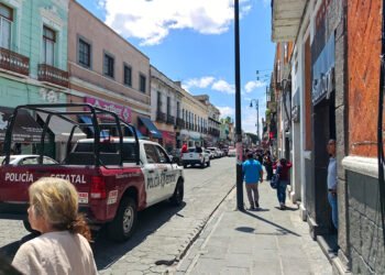 Reabre Gobierno de la Ciudad circulación en el CH; continúa el reordenamiento comercial y presencia policial