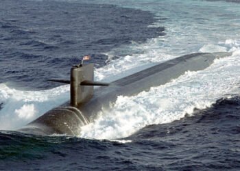 Kremlin comenta el despliegue de dos submarinos nucleares anunciado por Trump
