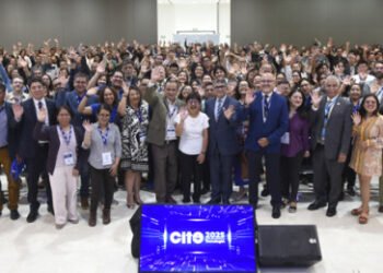 Los docentes deben estar a la vanguardia y a la altura de las exigencias actuales: Rectora Lilia Cedillo