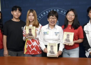 Preparatoria Benito Juárez BUAP festeja su 60 aniversario