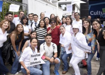 Rectora da la bienvenida a estudiantes de nuevo ingreso del Área de la Salud y de la Preparatoria Urbana Enrique Cabrera Barroso
